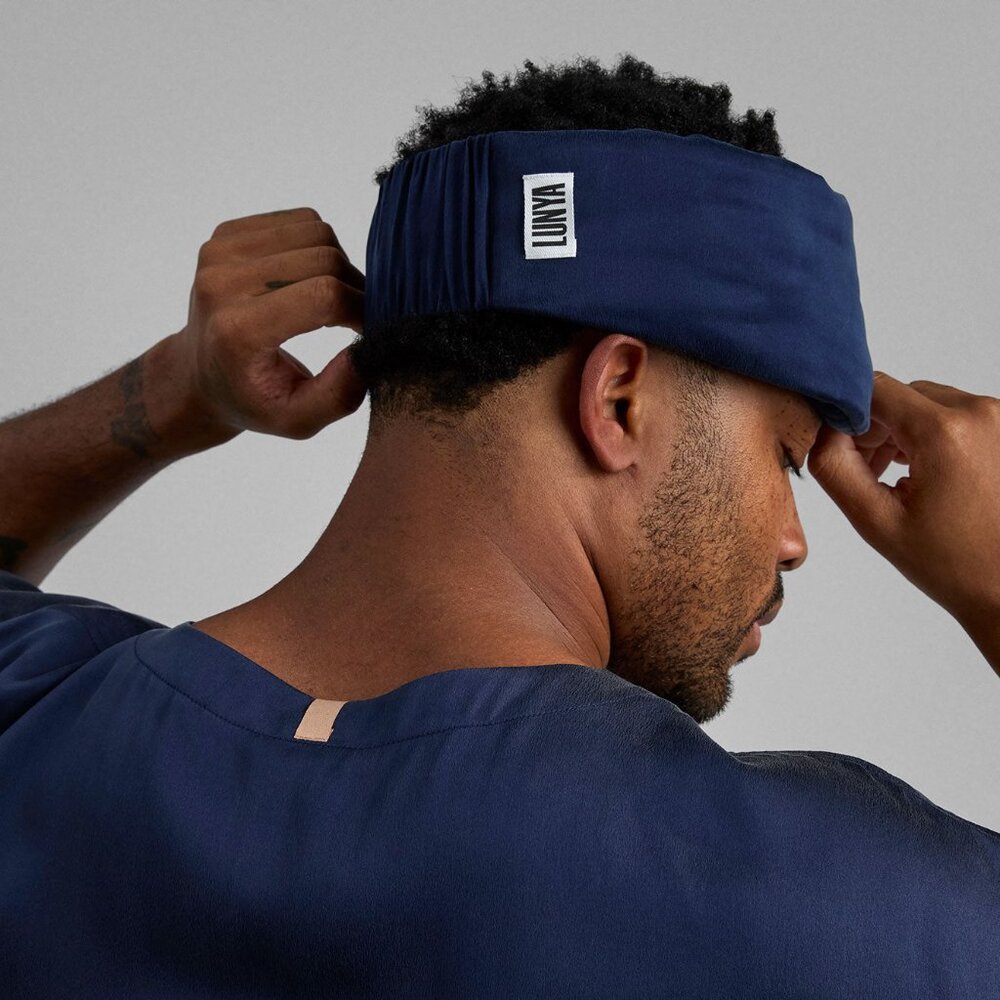 Lunya Washable Silk Sleep Mask Size LDeep Blue / L